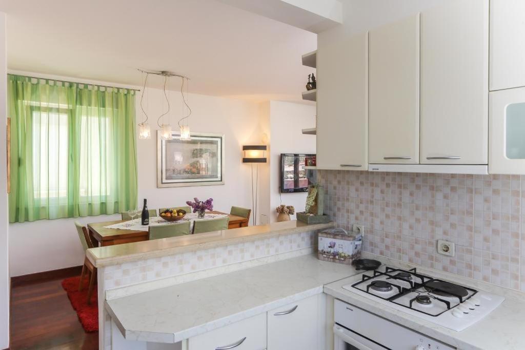 Apartment Alma ドゥブロブニク エクステリア 写真